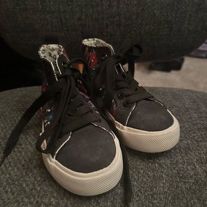 Justice League boys canvas shoes